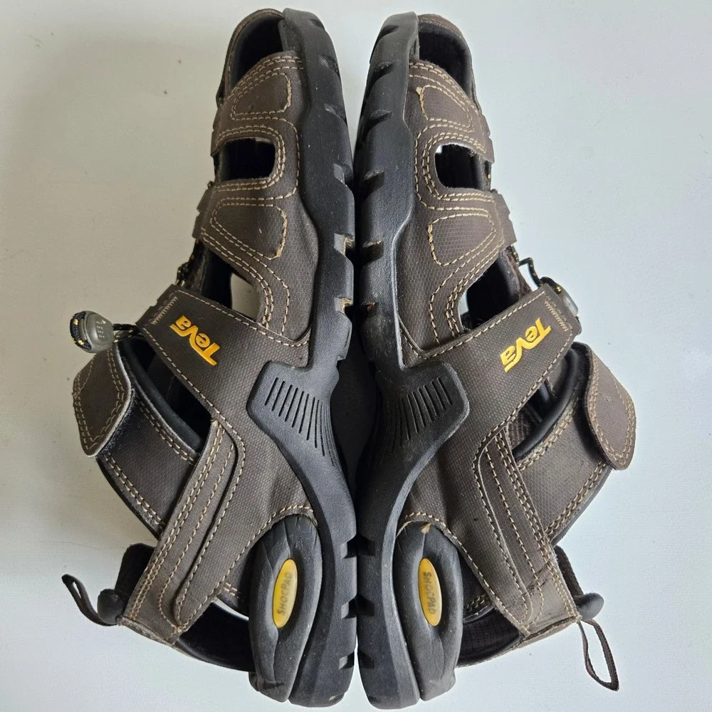 Teva Mens Omnium Brown Closed Toe Hiking Water Sandals 1001116 Size 8‎ Forebay